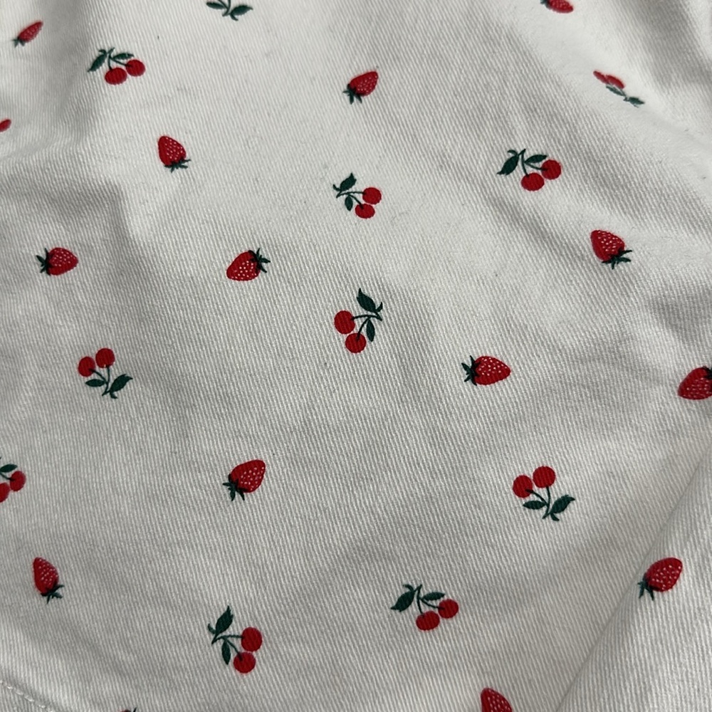 torrid White Cherry Print Denim Shorts - Picture 2 of 7